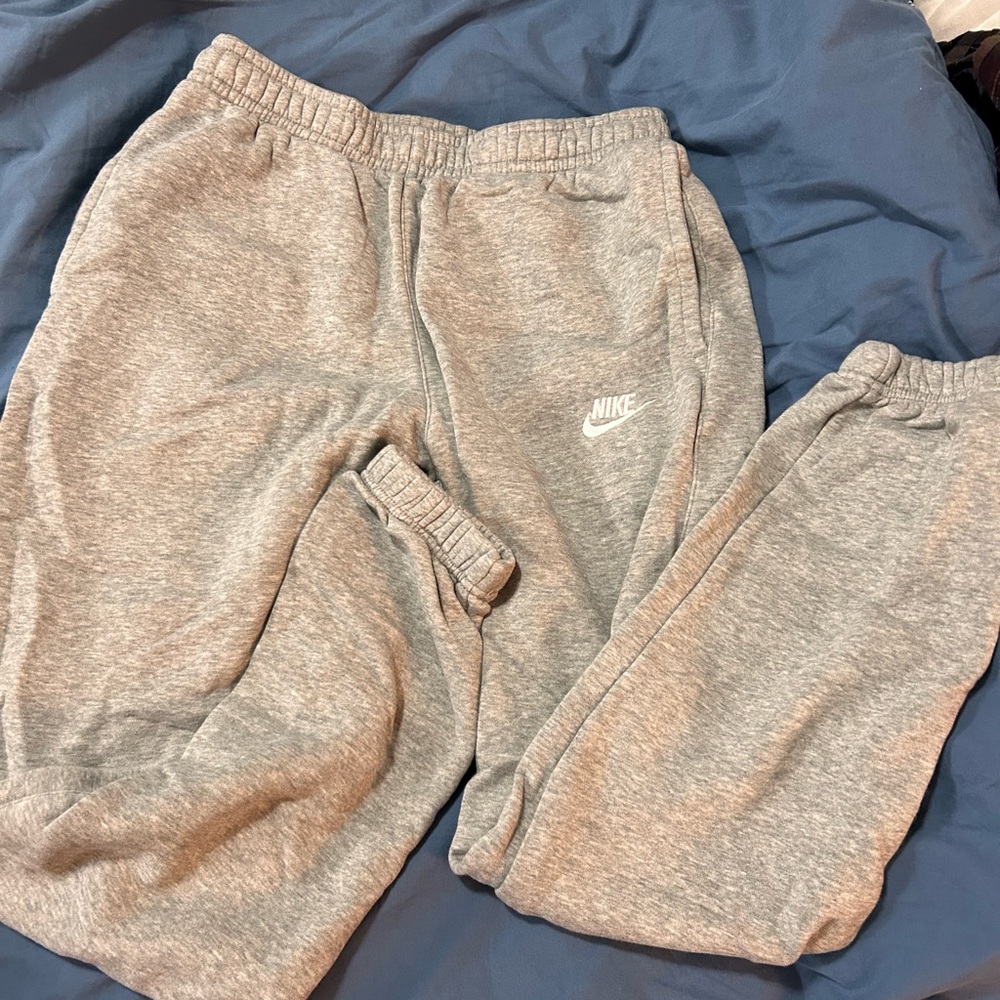 Nike Gray Jogger sweatpants